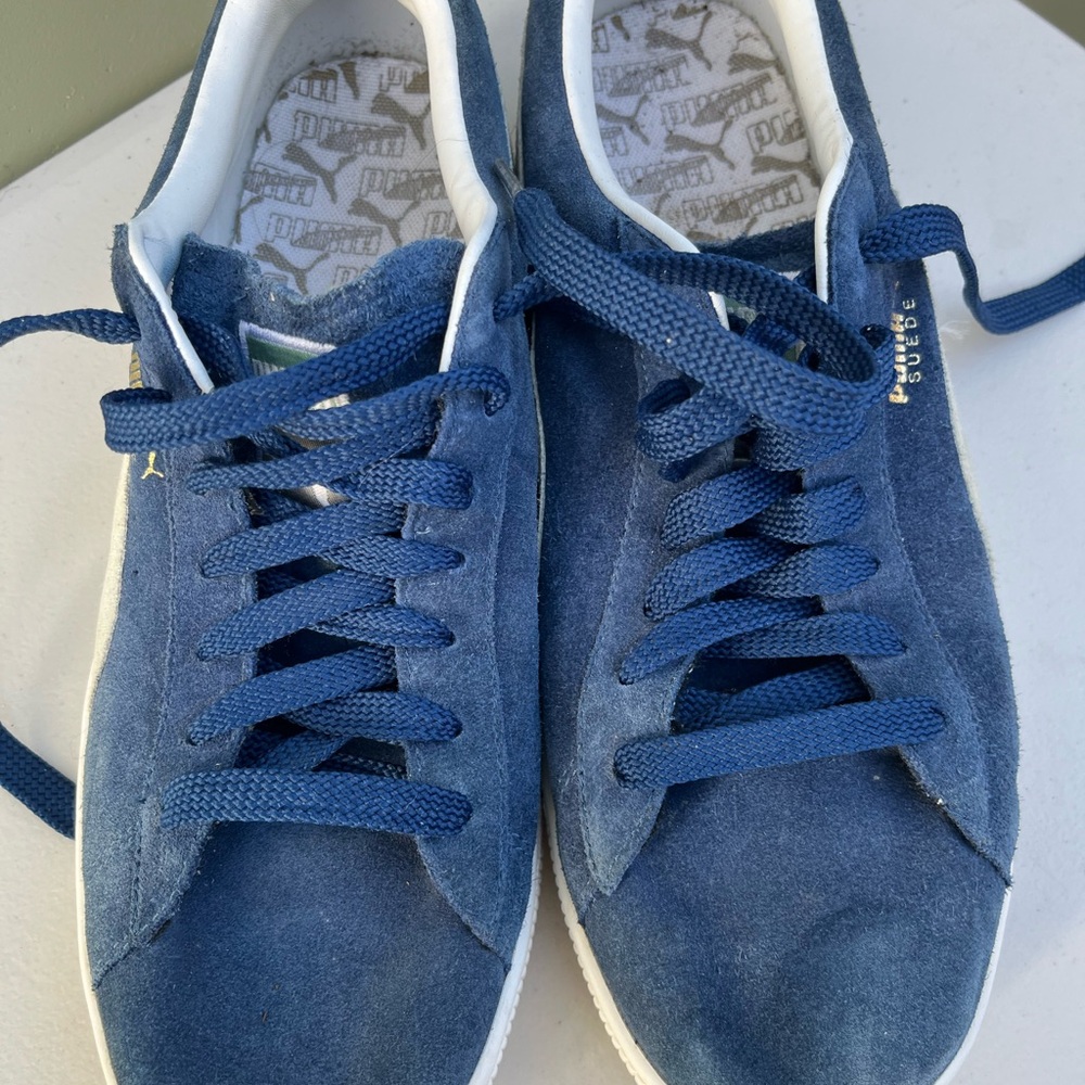 Puma Men's Blue Suede Athletic Shoes